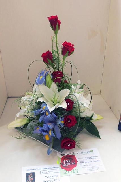 14. Winning floral art.jpg -                                